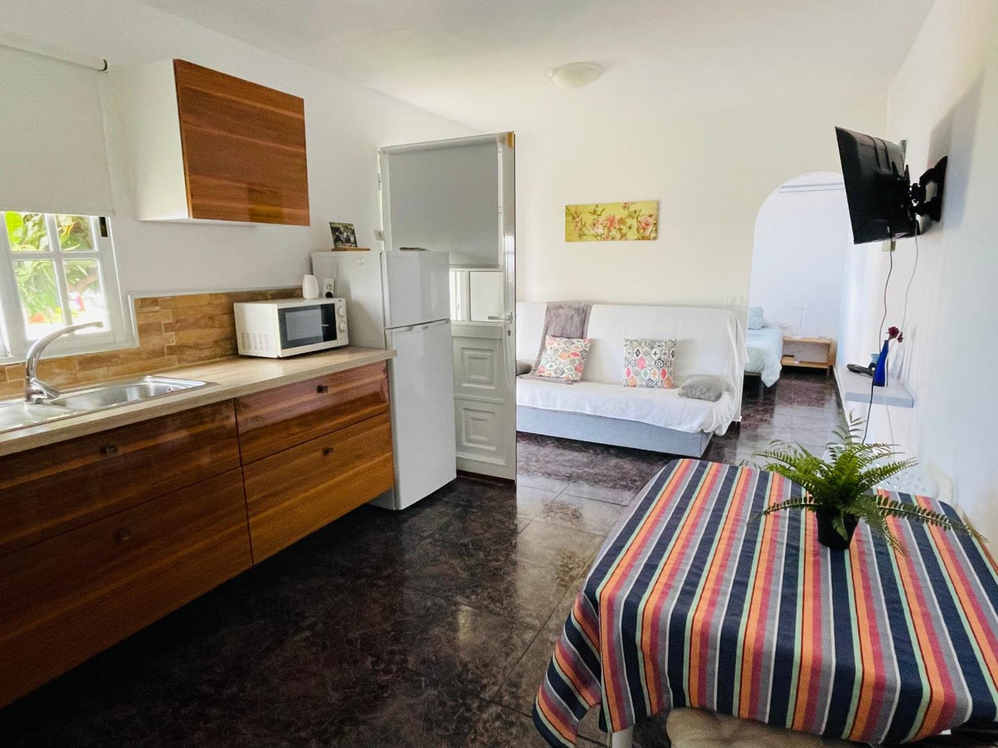 Piscina Compartida, Solo Adultos, Ac, Calefaccion Apartment El Paso Ngoại thất bức ảnh